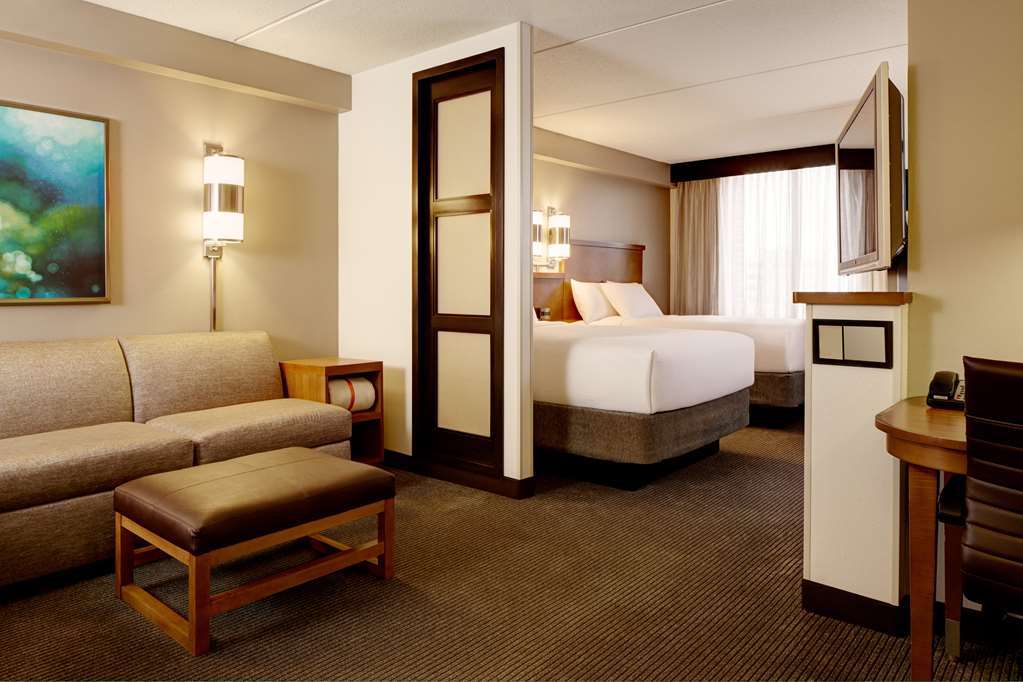 Hyatt Place Atlanta / / Windward Parkway Hotel 3*
