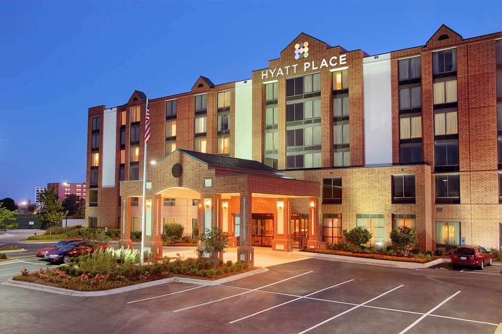Hyatt Place Atlanta / / Windward Parkway 3*